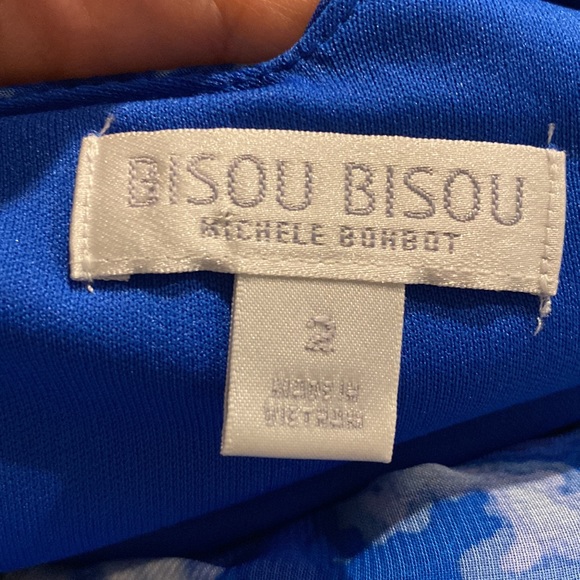 Long blue dress - Picture 4 of 8